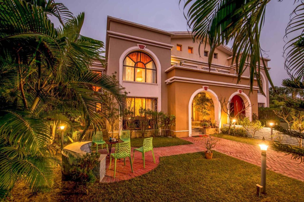 Taruchaya By Veo - Part Of Stayvista Raichak Exterior foto